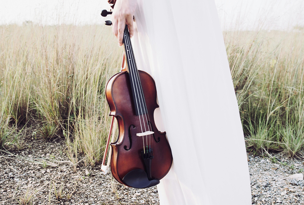 Contatto Sonoro - Un'Idea originale per il tuo Ricevimento? Dj e Violinista